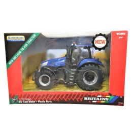 Britains New Holland traktor T8 TOMY