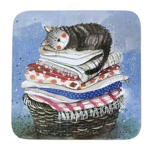 Podkładka pod kubek C17 Kot na koszu z praniem