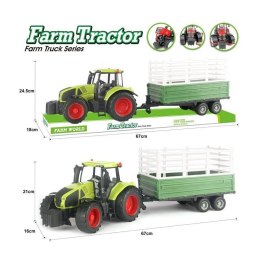 Traktor z wysoką przyczepą