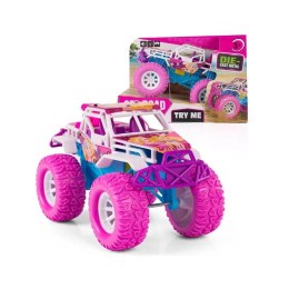 Terenówka ze światłem i dźwiękiem