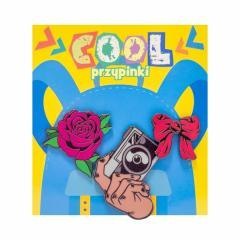 Przypinka cool. Róża