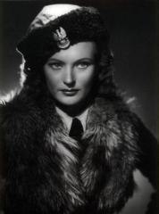 Irena Renata Anders w prasie i na scenie TW