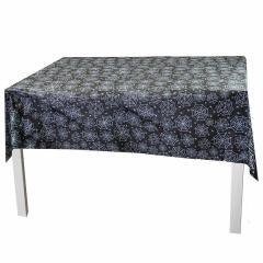 Obrus z nadrukiem pajęczyny