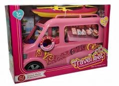 Kamper różowy z akcesoriami i lalką