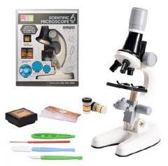 Mikroskop z akcesoriami